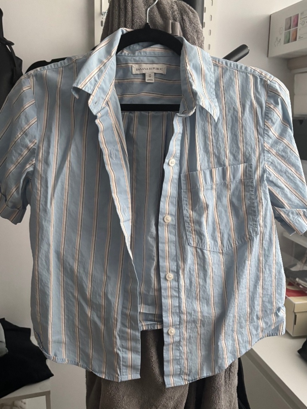 Banana republic short sleeve shirt xs